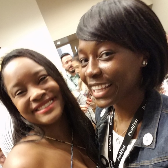 Meet your Posher, Roberta - Picture 5 of 8